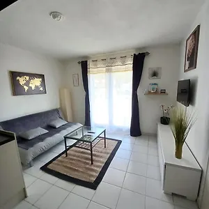 Appartement T2 Cabine Les Maures 200m, La Londe-les-Maures
